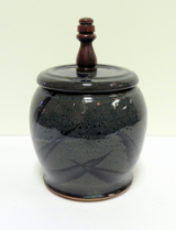 PAUL GASKINS SMALL CANNISTER WITH PEG LID PAUL GASKINS SMALL CANNISTER WITH PEG LID